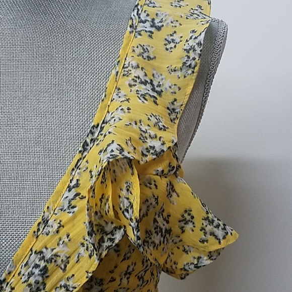 Ruffle Detail Mini Dress - Picture 7 of 8